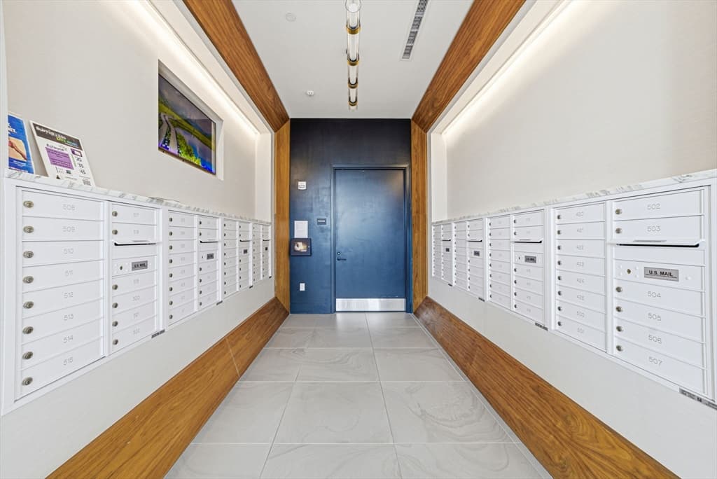 Condominium at 191 Washington St # 711, Boston MA 02135, photo 12 of 39