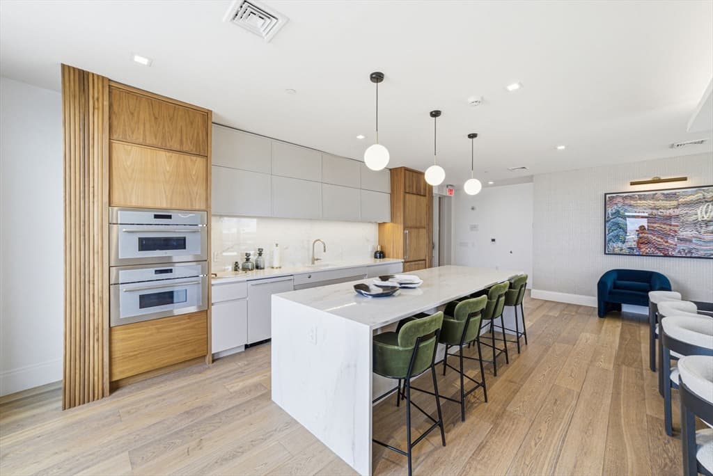 Condominium at 191 Washington St # 711, Boston MA 02135, photo 20 of 39