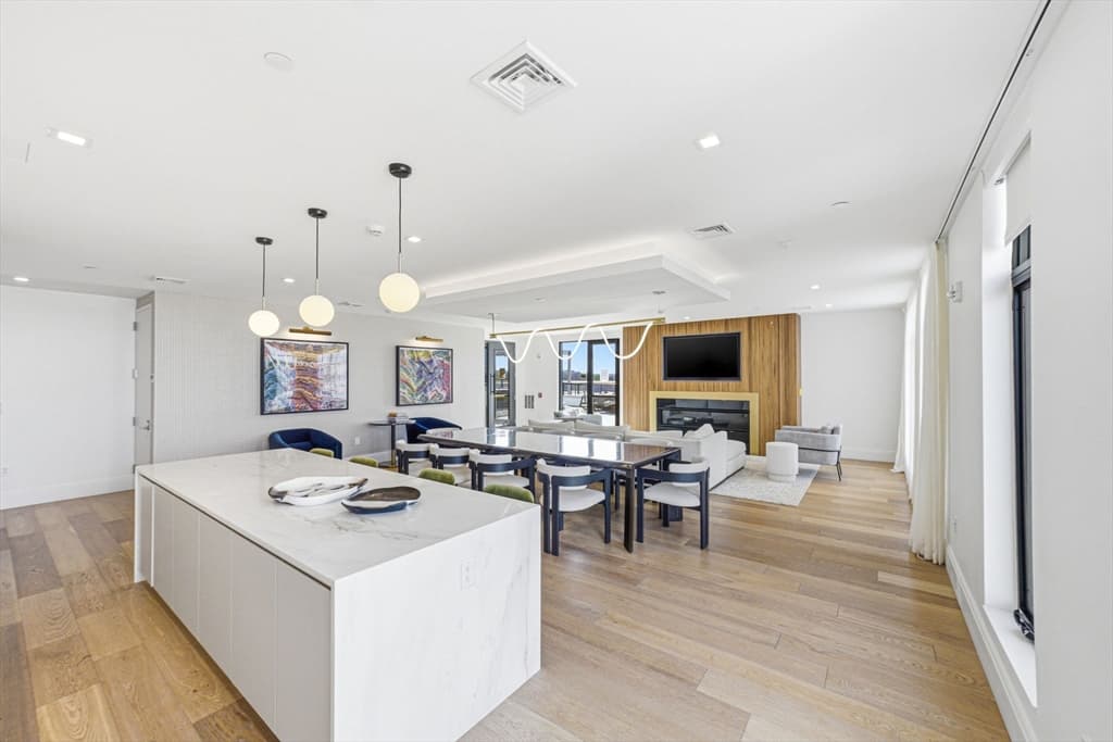 Condominium at 191 Washington St # 711, Boston MA 02135, photo 21 of 39