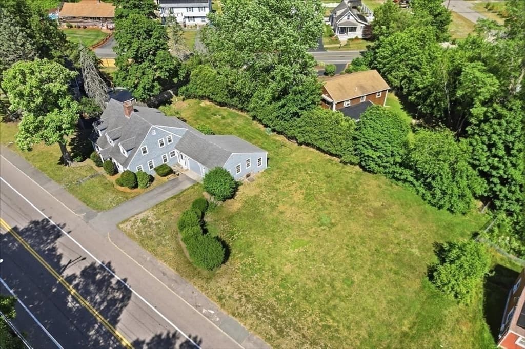 627 S Franklin St, Holbrook MA 02343 photo 37
