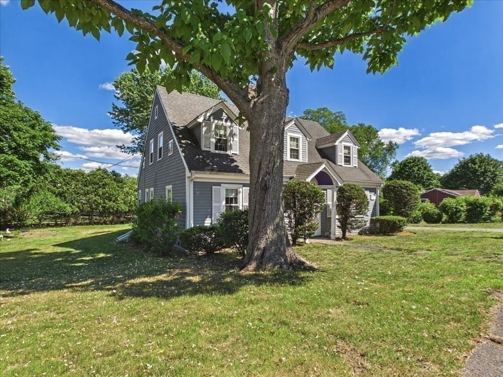627 S Franklin St, Holbrook MA 02343 photo 35