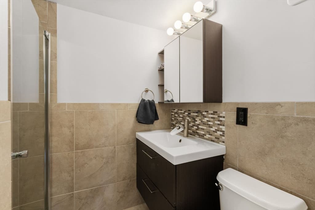 Condominium at 16 Winter St # 48A, Waltham MA 02452, Waltham, photo 11 of 14