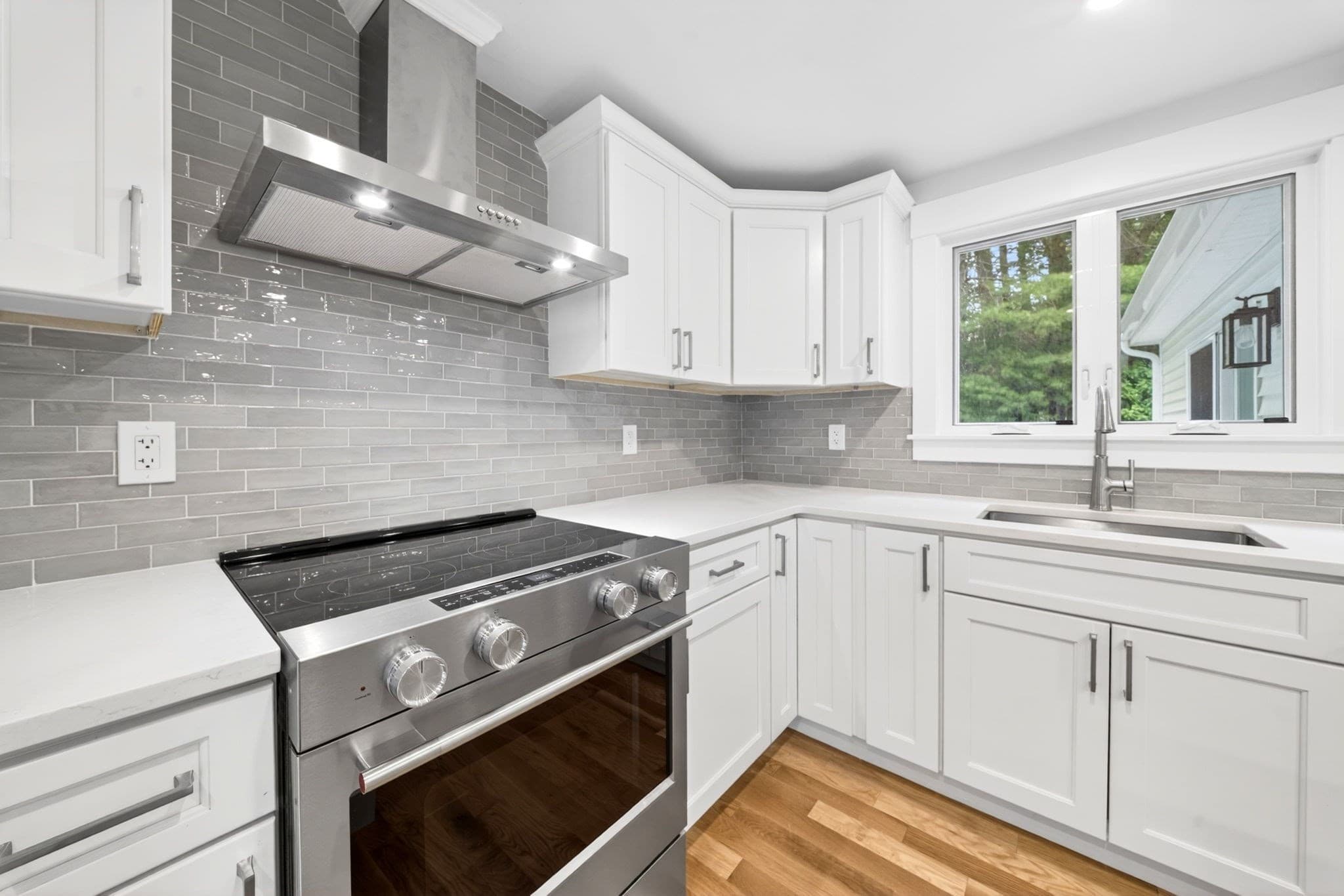 Single Family Residence at 41 Kenneth St, West Bridgewater MA 02379, West Bridgewater, photo 7 of 40