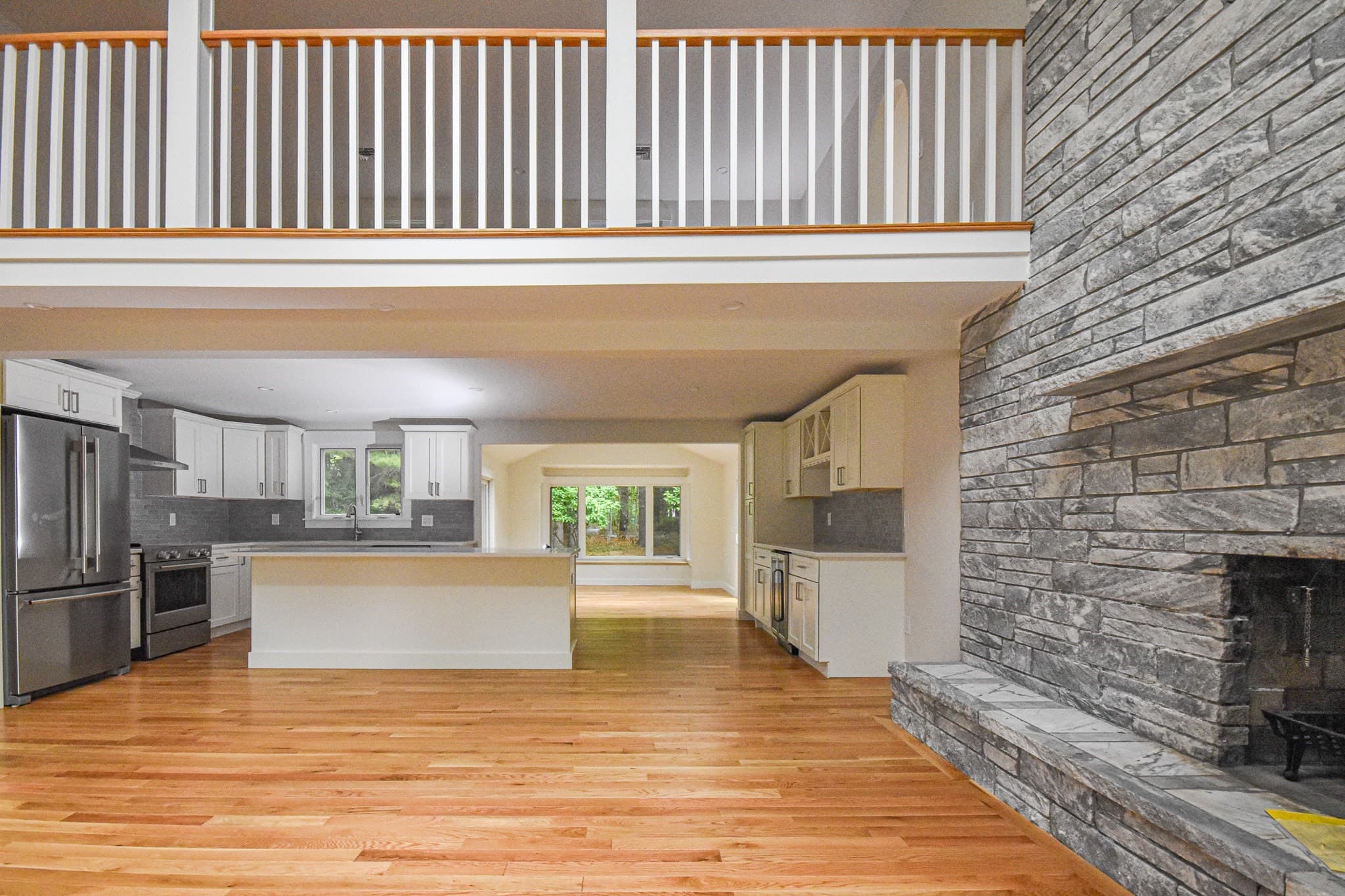 Single Family Residence at 41 Kenneth St, West Bridgewater MA 02379, West Bridgewater, photo 4 of 40