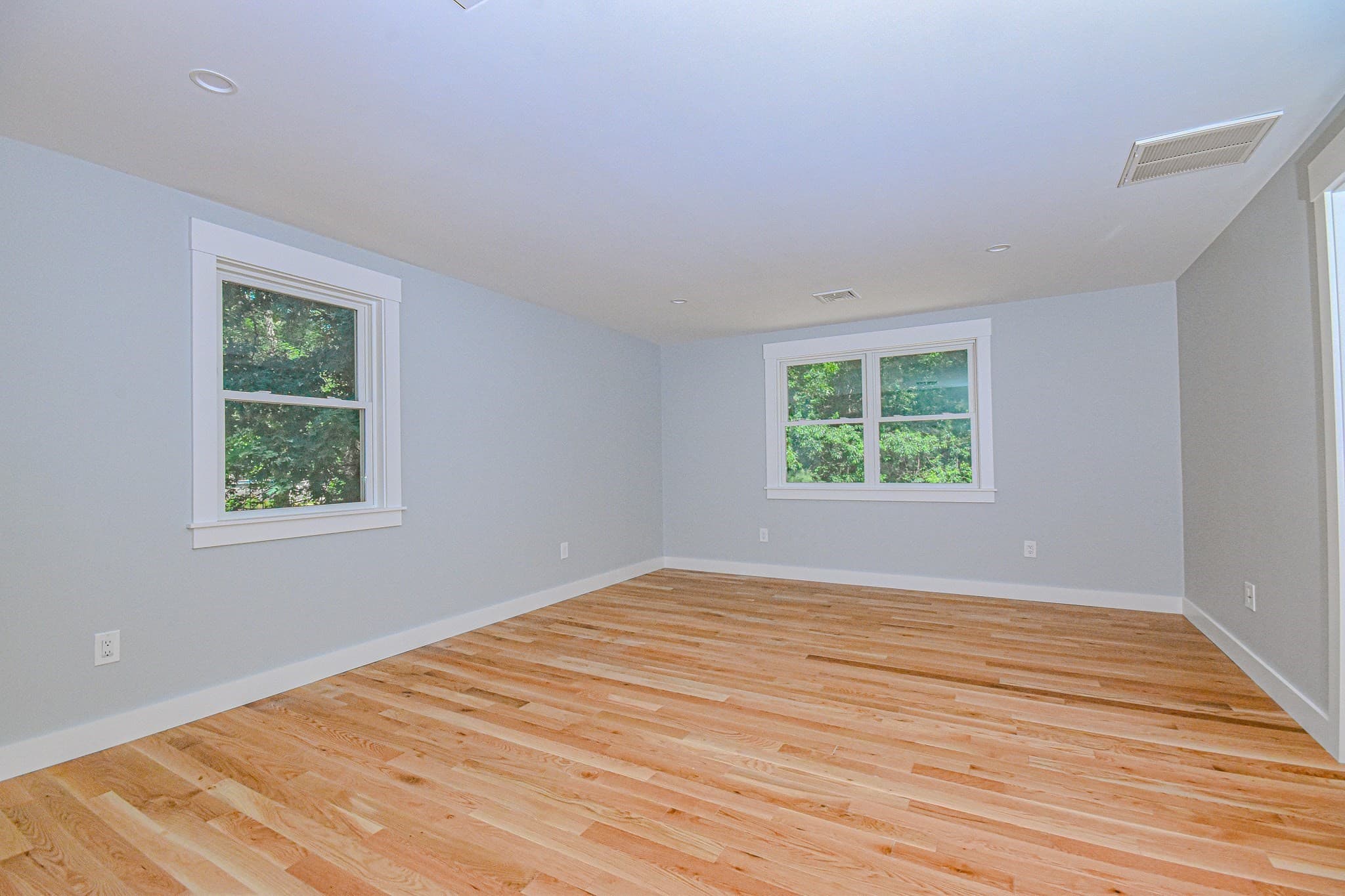 Single Family Residence at 41 Kenneth St, West Bridgewater MA 02379, West Bridgewater, photo 25 of 40