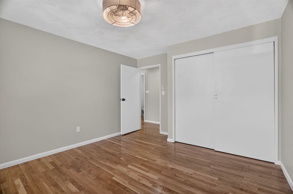 Condominium at 16 Appleton Park # B3, Ipswich MA 01938, Ipswich, photo 16 of 26