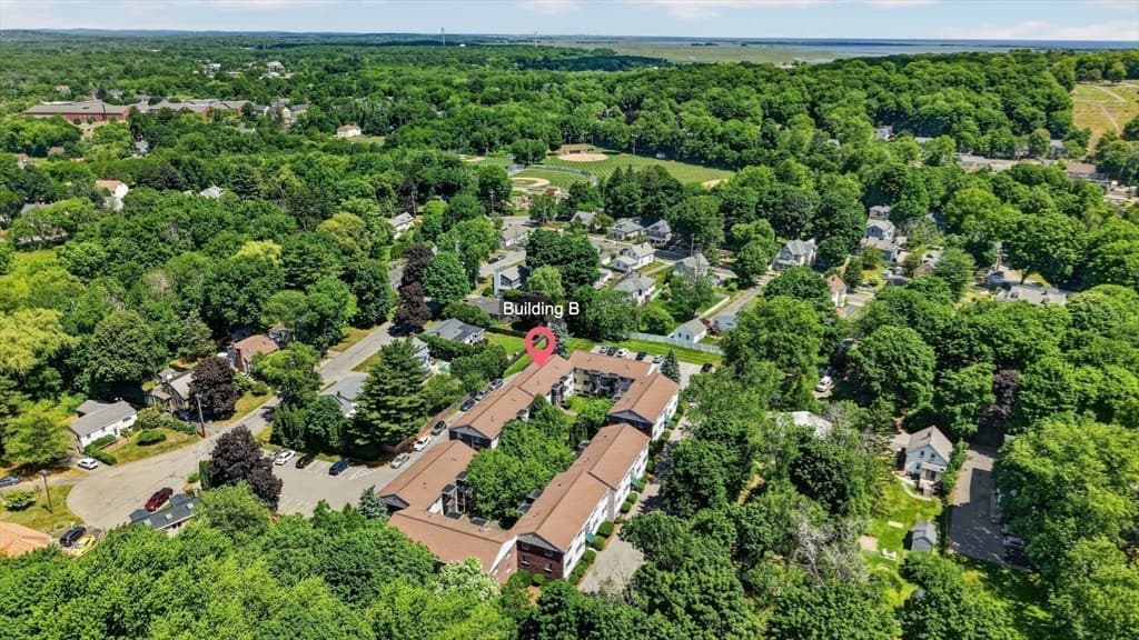 Condominium at 16 Appleton Park # B3, Ipswich MA 01938, Ipswich, photo 21 of 26