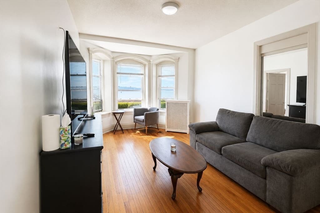 285 Lynn Shore Dr # 101, Lynn MA 01902 photo 10
