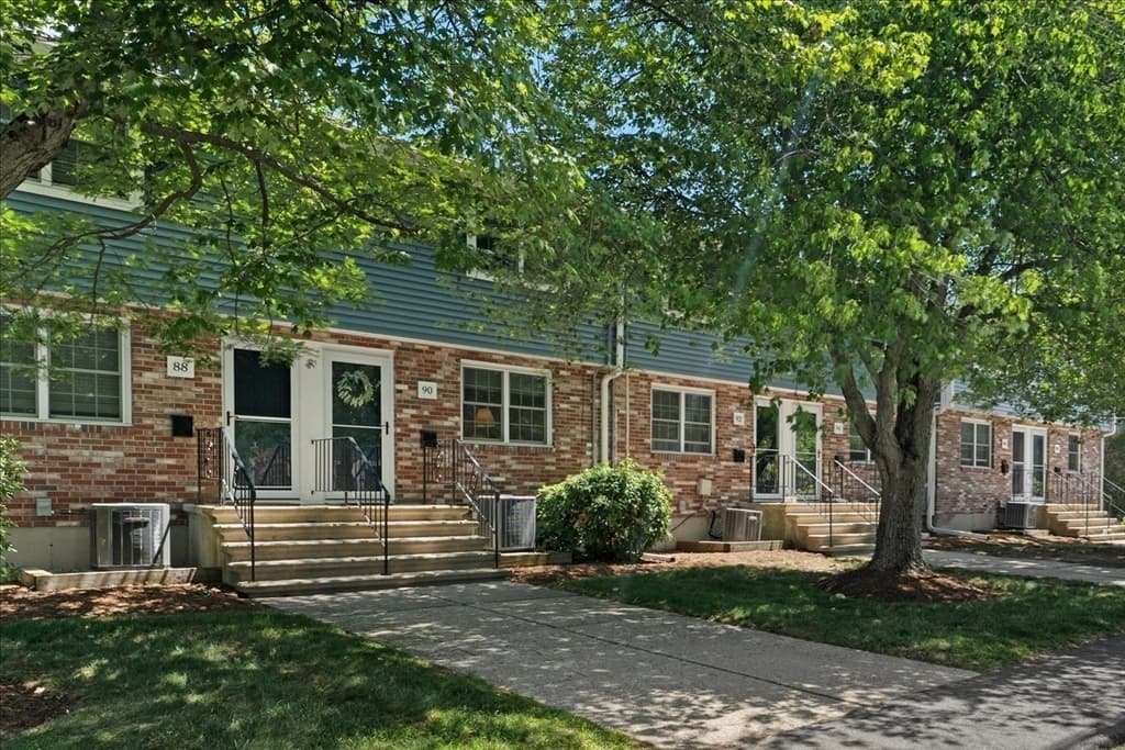 90 Durham Rd # 90, Dedham MA 02026 photo 3