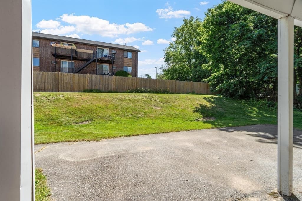 2510 Skyline # 7, Lowell MA 01854 photo 31