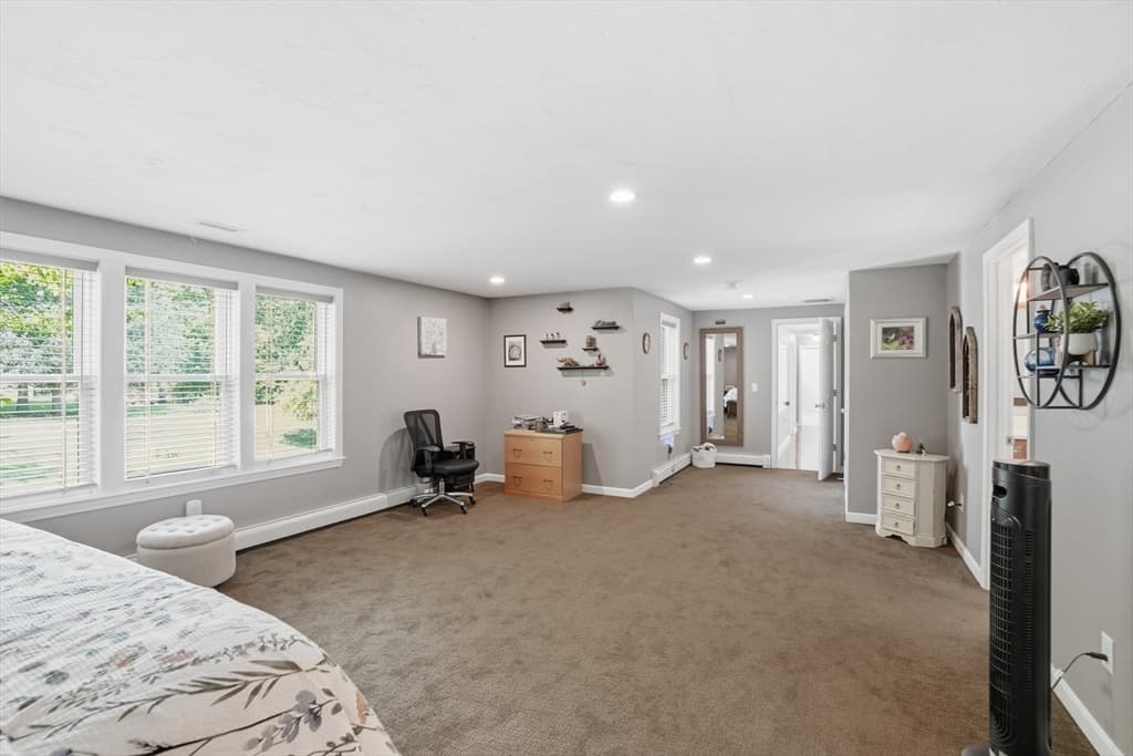 Single Family Residence at 61 Stoney Weir Rd, Halifax MA 02338, Halifax, photo 32 of 42