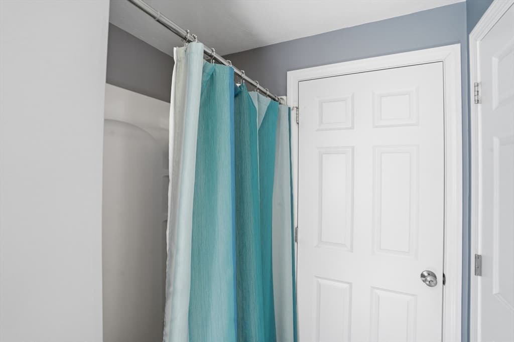 Single Family Residence at 61 Stoney Weir Rd, Halifax MA 02338, Halifax, photo 20 of 42