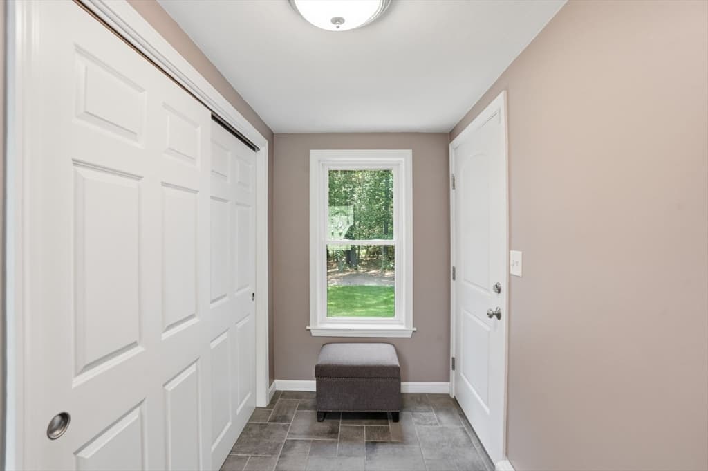 Single Family Residence at 61 Stoney Weir Rd, Halifax MA 02338, Halifax, photo 18 of 42