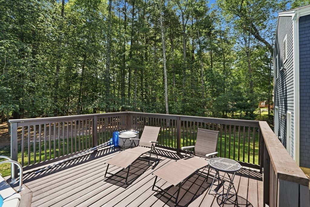 Single Family Residence at 61 Stoney Weir Rd, Halifax MA 02338, Halifax, photo 11 of 42