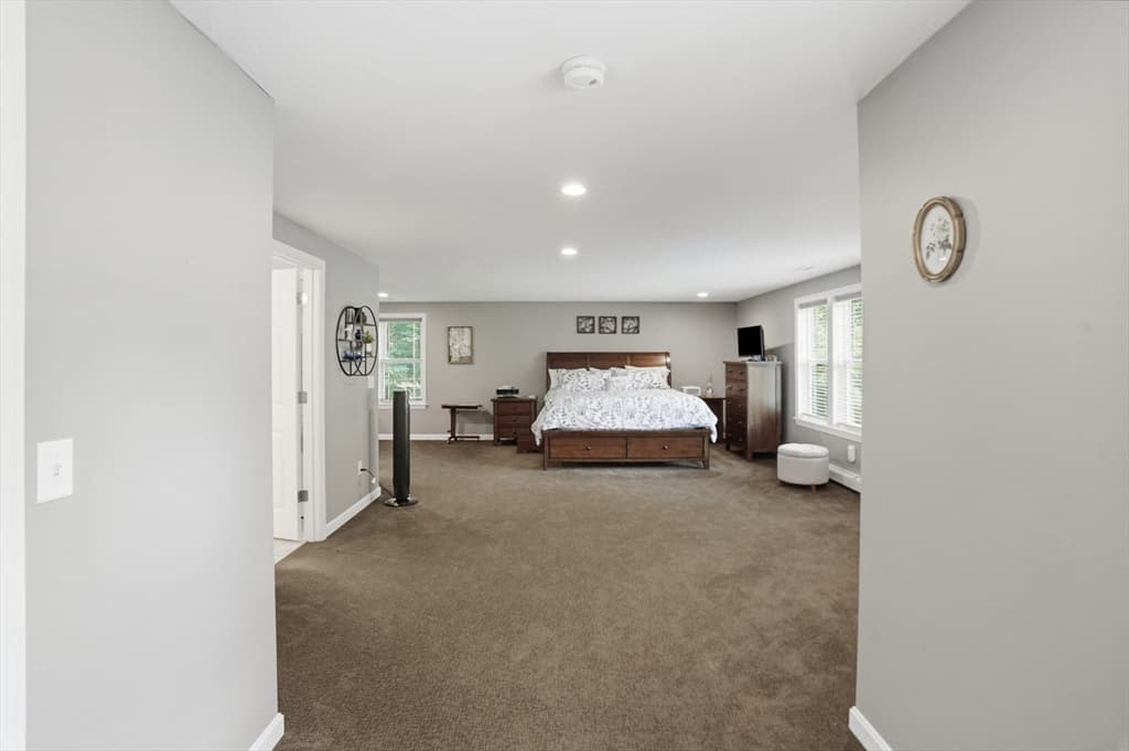 Single Family Residence at 61 Stoney Weir Rd, Halifax MA 02338, Halifax, photo 29 of 42