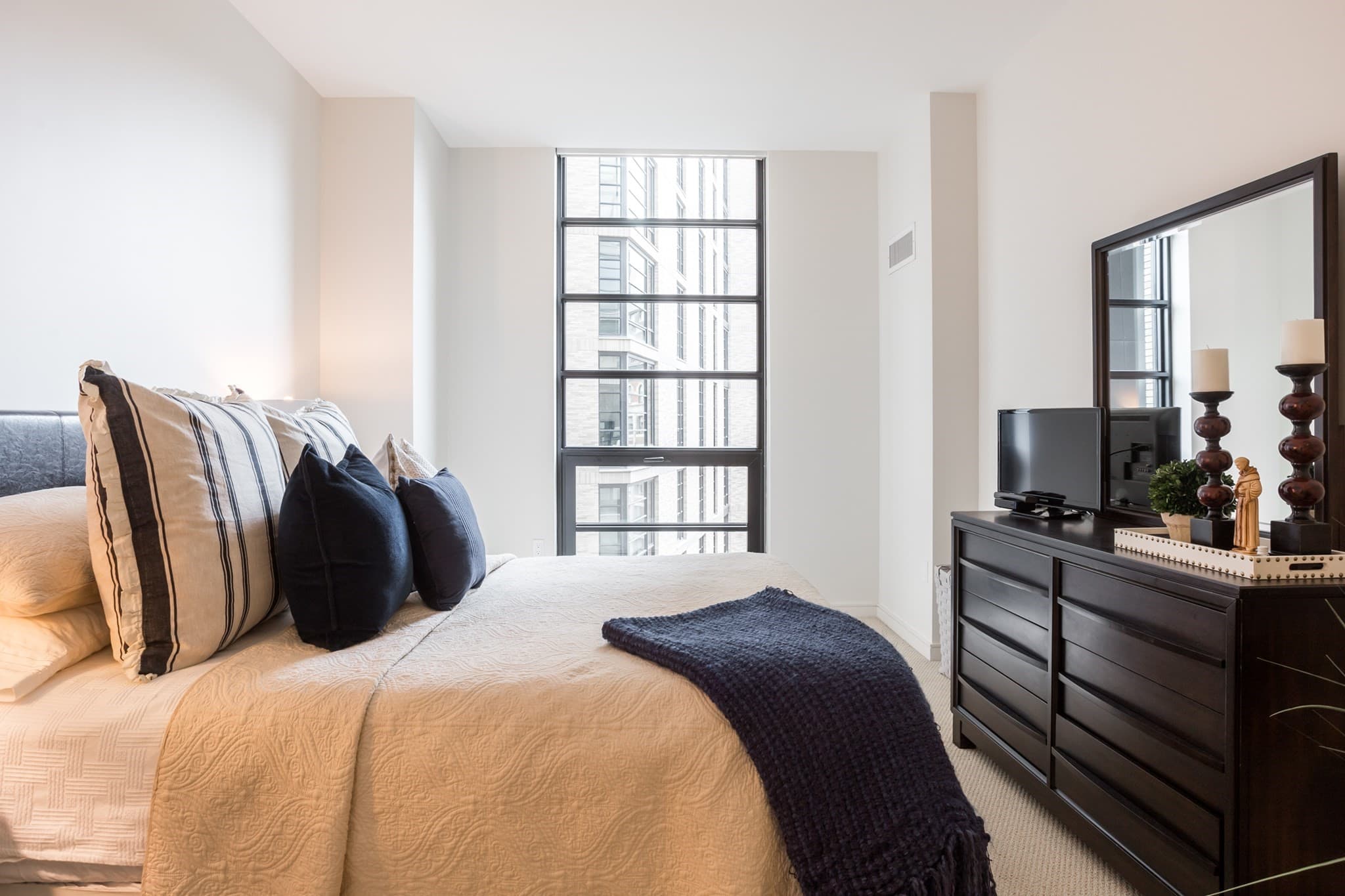 Condominium at 580 Washington St # 812, Boston MA 02111, photo 11 of 25