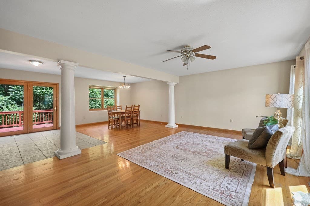 Single Family Residence at 35 Lemnos Lane, Springfield MA 01119, Springfield, photo 2 of 35
