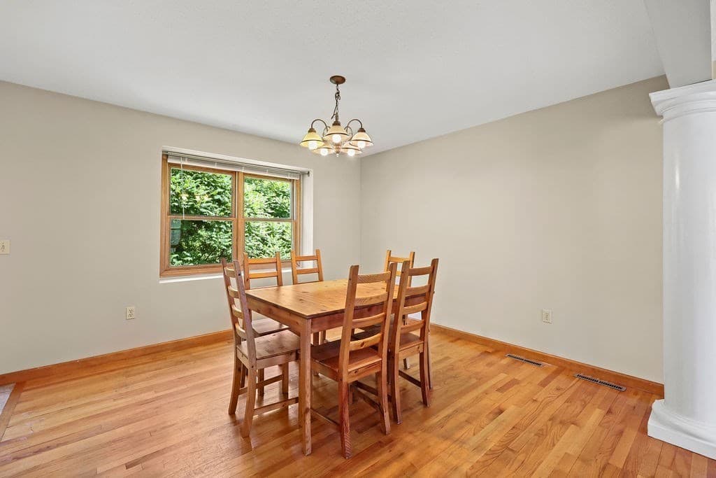Single Family Residence at 35 Lemnos Lane, Springfield MA 01119, Springfield, photo 5 of 35