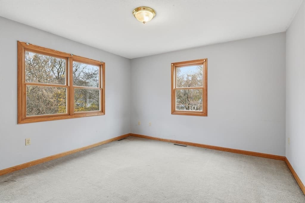 Single Family Residence at 35 Lemnos Lane, Springfield MA 01119, Springfield, photo 15 of 35