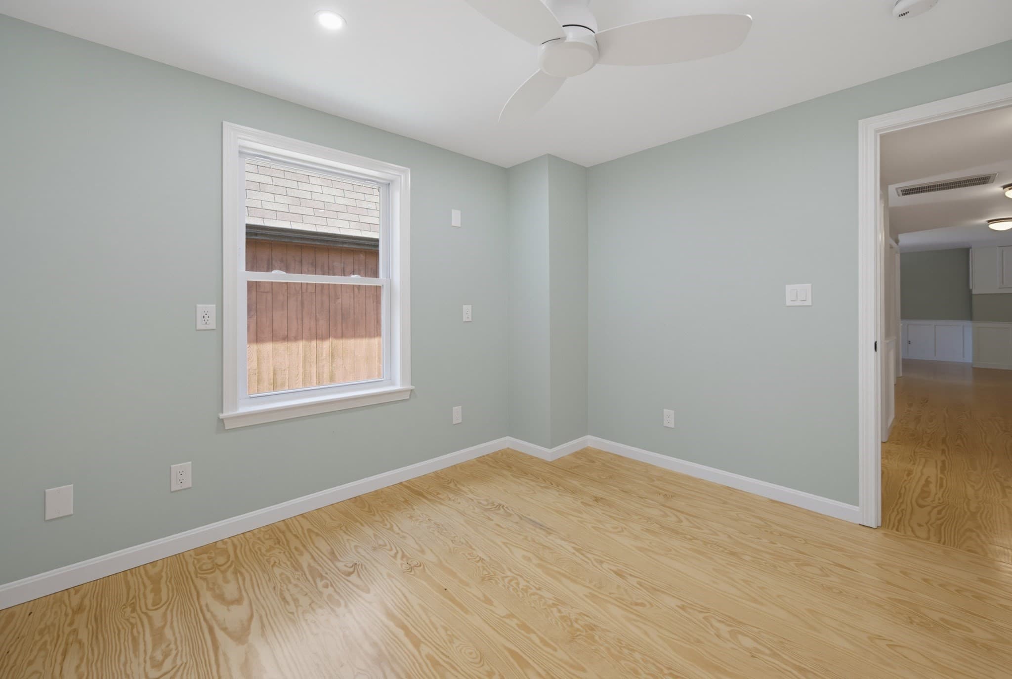 Single Family Residence at 81 Rocky Meadow St, Middleboro MA 02346, photo 18 of 42