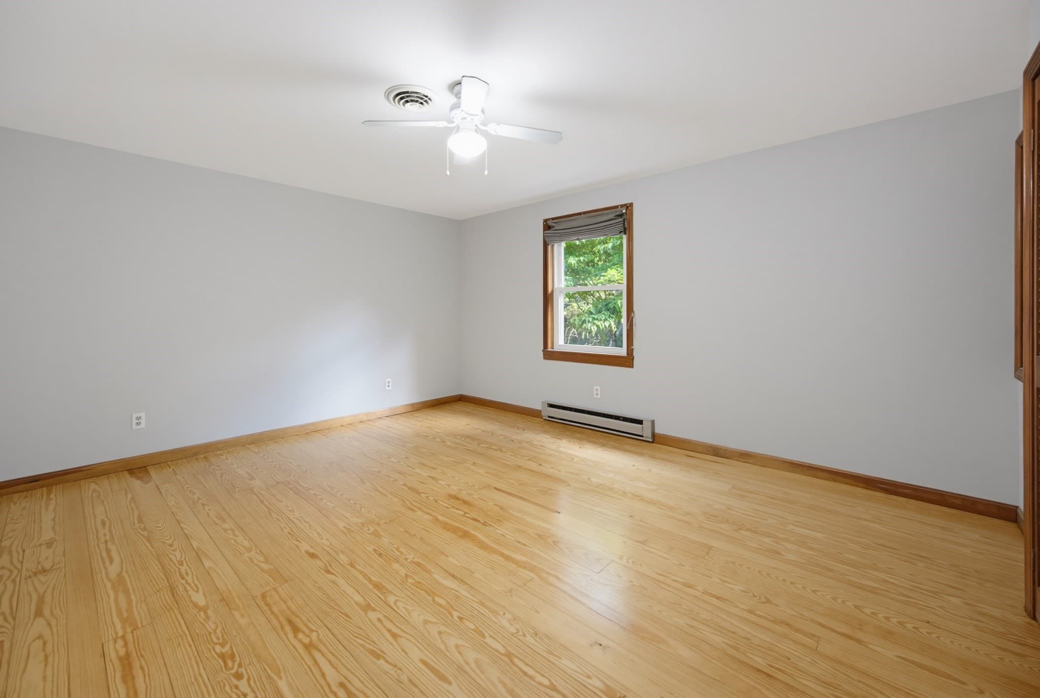 Single Family Residence at 81 Rocky Meadow St, Middleboro MA 02346, photo 25 of 42