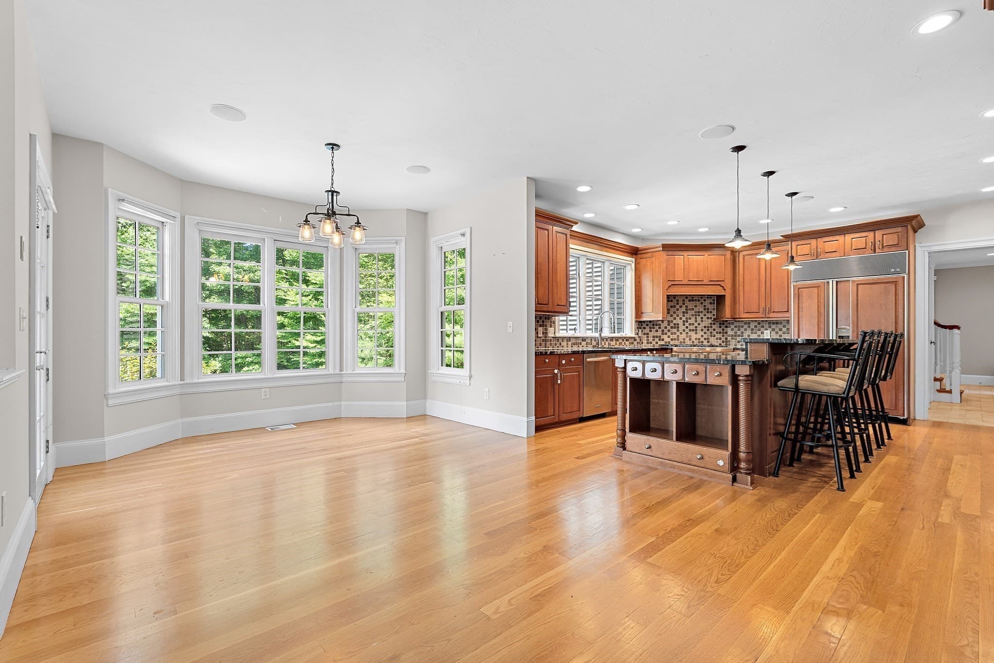 Single Family Residence at 16 Kingsbury Dr, Holliston MA 01746, Holliston, photo 8 of 42