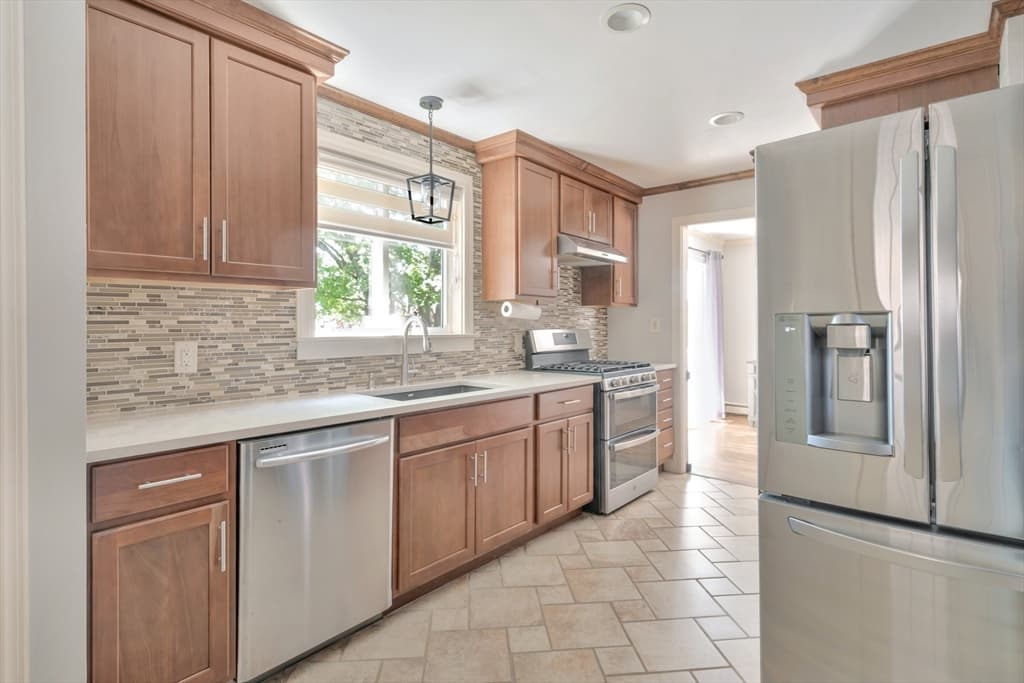Single Family Residence at 2 Westland St, Acushnet MA 02743, Acushnet, photo 16 of 42