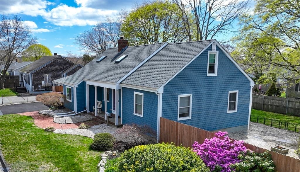 Single Family Residence at 2 Westland St, Acushnet MA 02743, Acushnet