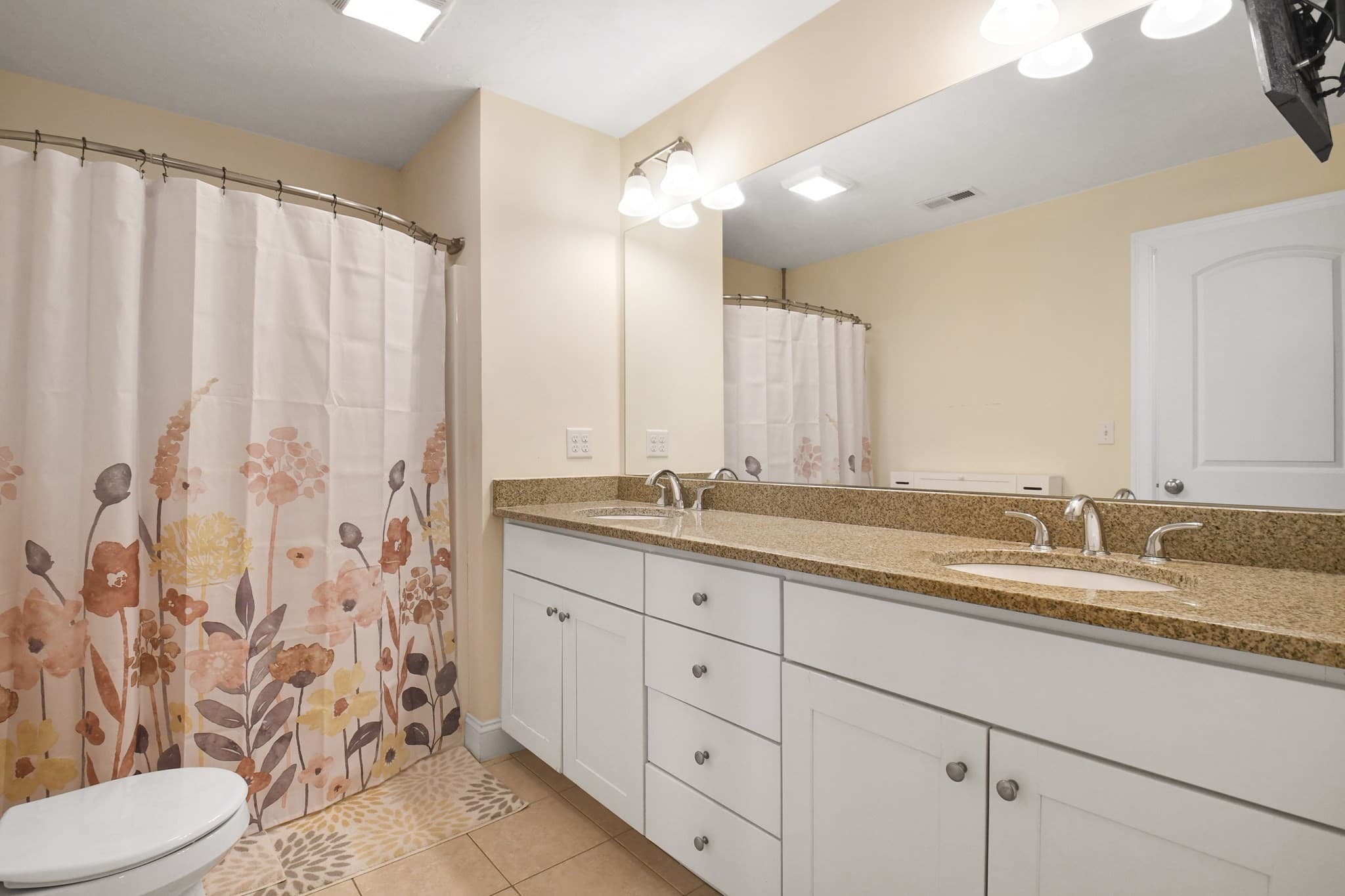 Condominium at 129 Afra # 129, West Boylston MA 01583, photo 25 of 38