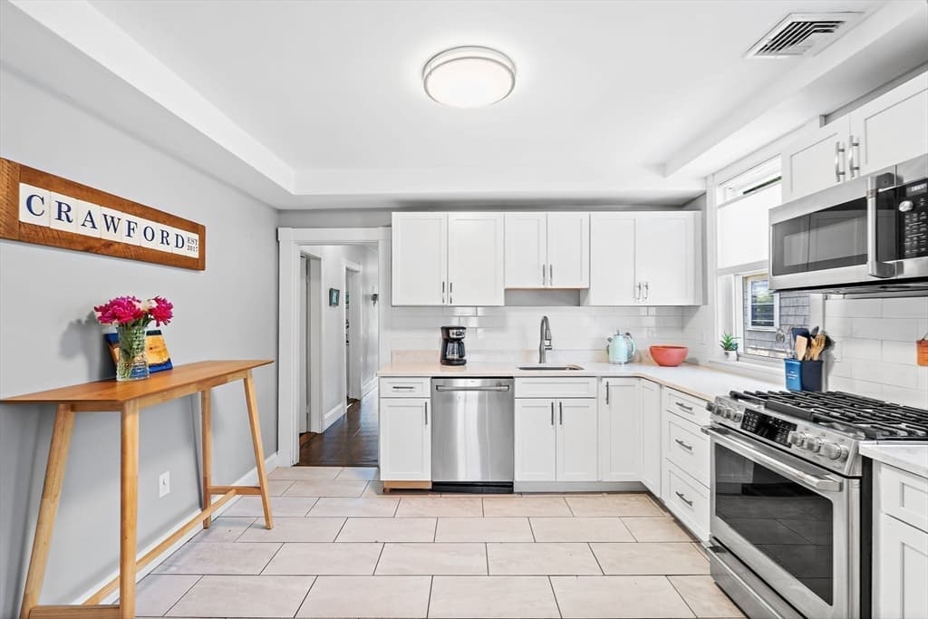 50-52 Beechwood Ave # 2, Watertown MA 02472 photo 9