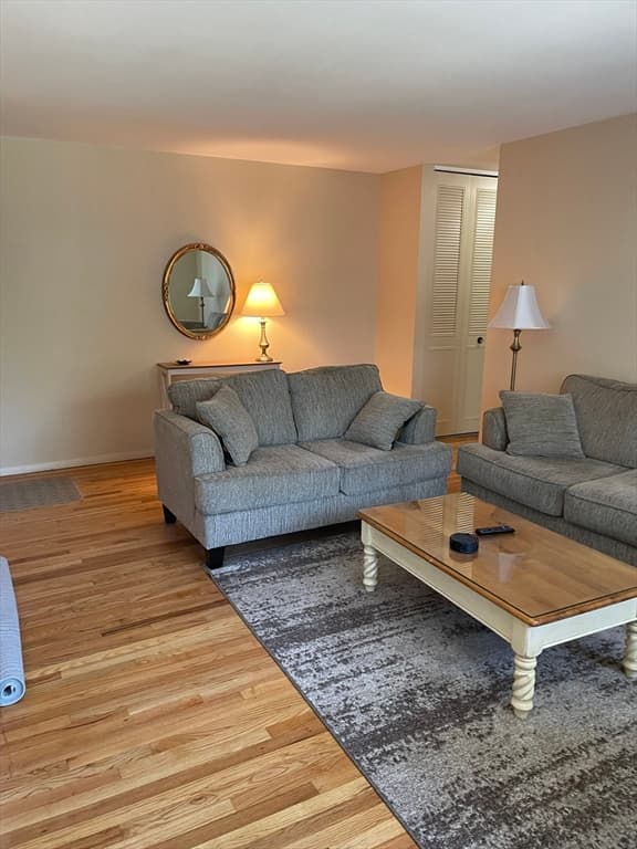 Condominium at 282 Regency Park Dr # 282, Agawam MA 01001, Agawam, photo 5 of 27