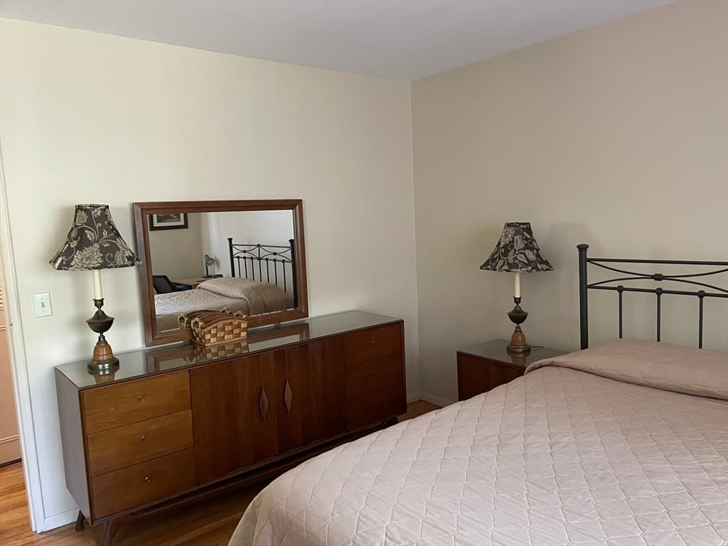 Condominium at 282 Regency Park Dr # 282, Agawam MA 01001, Agawam, photo 11 of 27