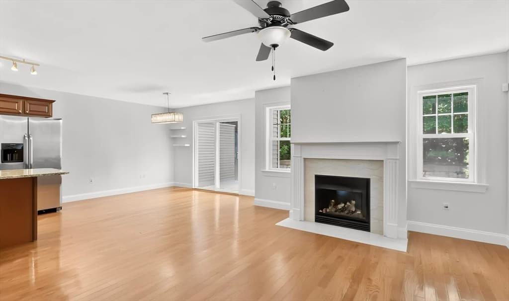517 Ideal # 603, Ludlow MA 01056 photo 4