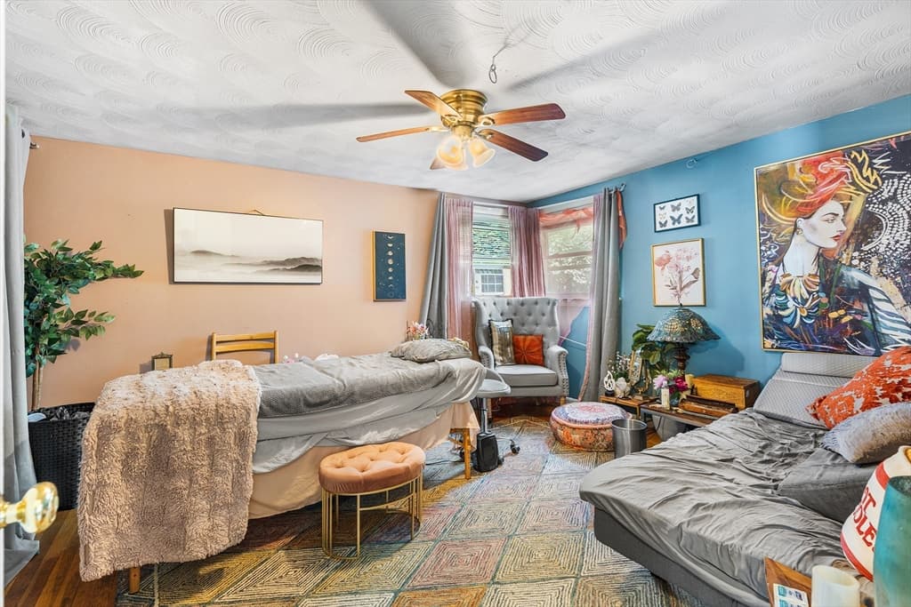 104 College Farm Rd, Waltham MA 02451 photo 10