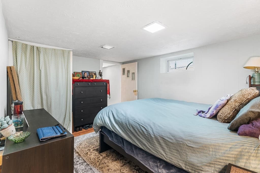104 College Farm Rd, Waltham MA 02451 photo 15