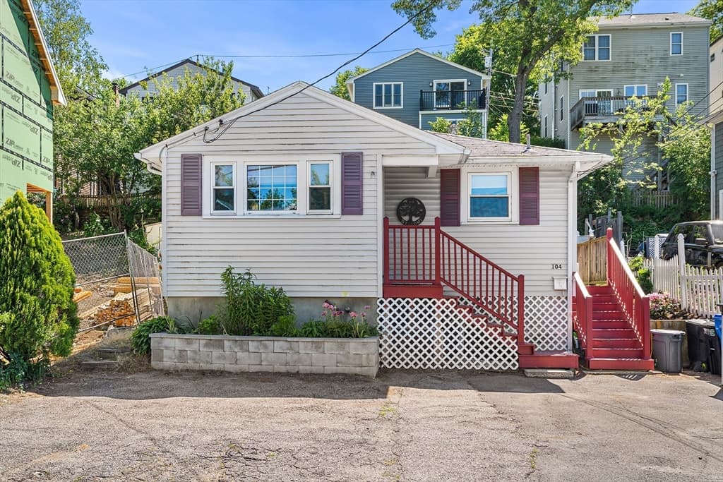 104 College Farm Rd, Waltham MA 02451 photo 21