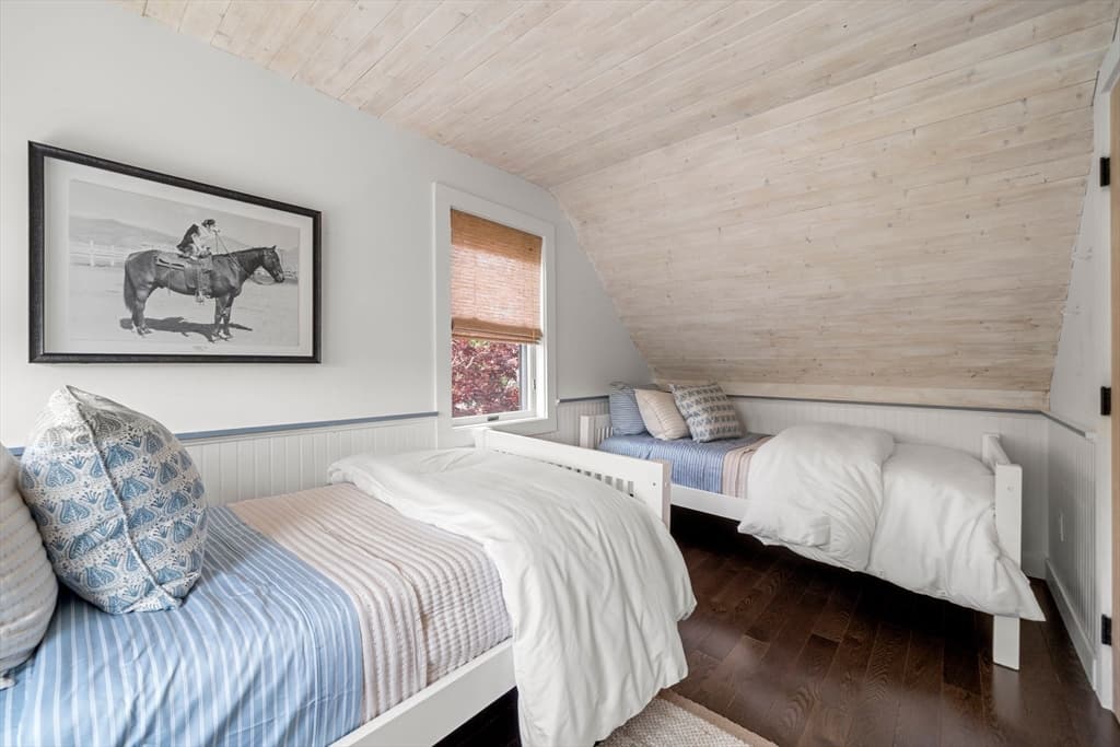 44 Pleasant Street, Provincetown MA 02657 photo 18