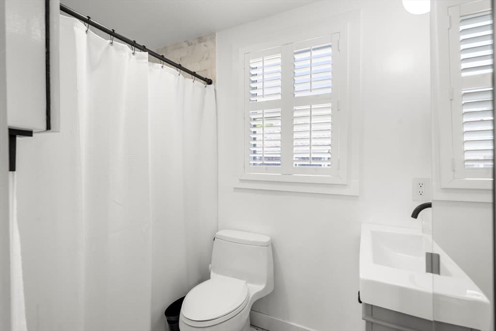 44 Pleasant Street, Provincetown MA 02657 photo 15