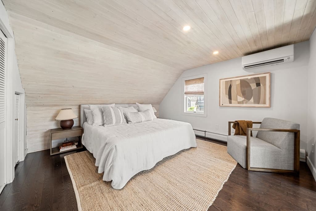 44 Pleasant Street, Provincetown MA 02657 photo 19