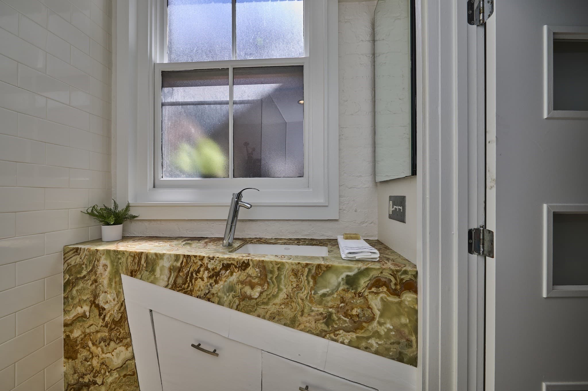 Condominium at 35 Saratoga # 1, Boston MA 02128, Boston, photo 11 of 19