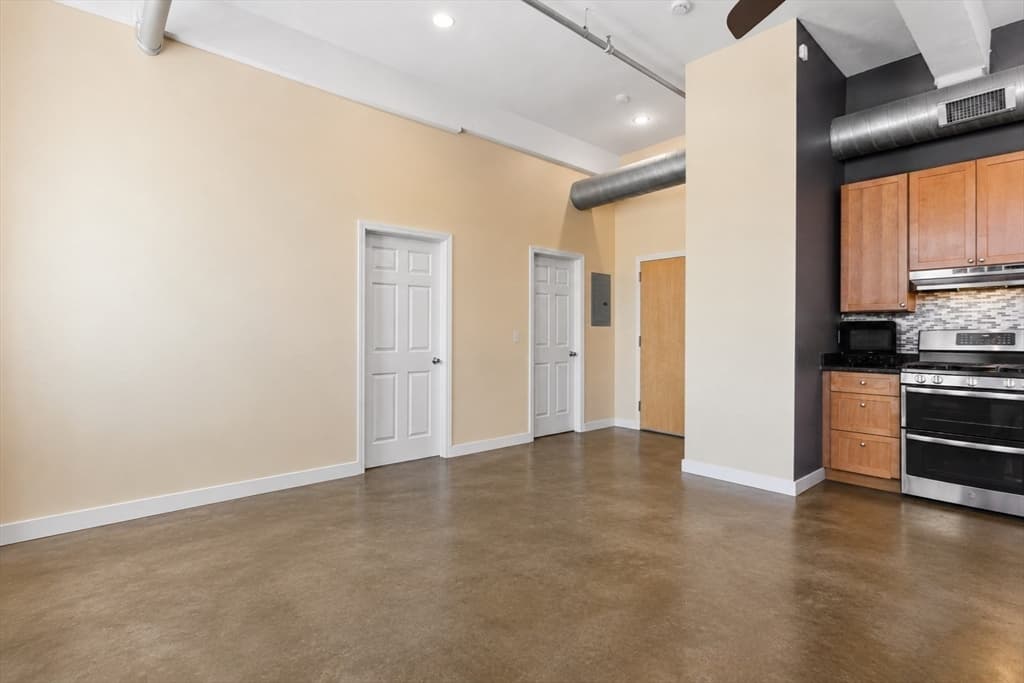 960 Broadway # 2, Chelsea MA 02150 photo 6