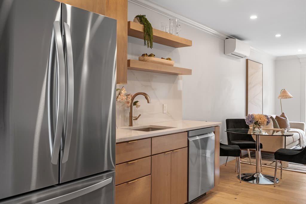 Condominium at 41 Hobart Street # 2, Danvers MA 01923, photo 9 of 42