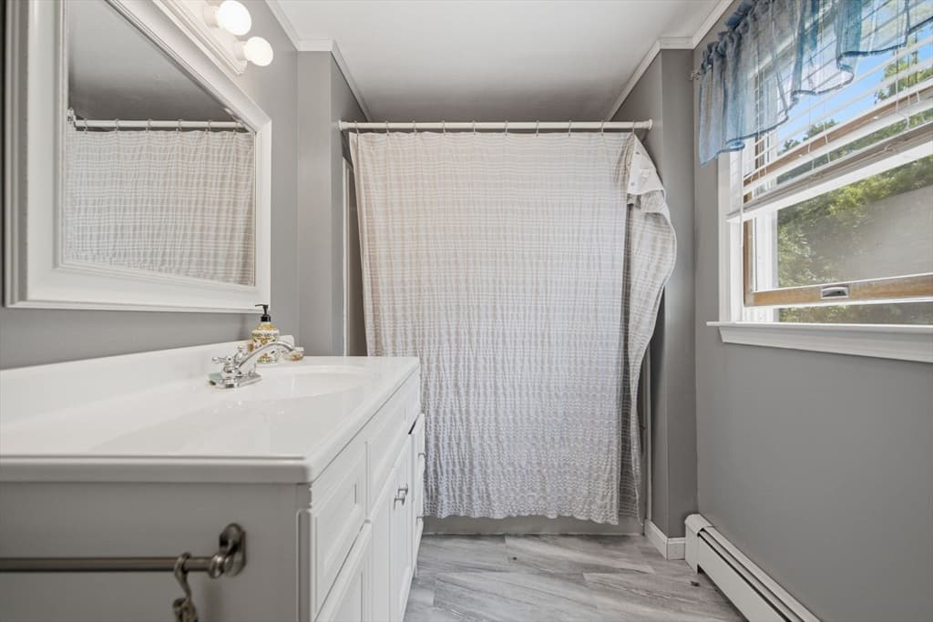 Single Family Residence at 8 Jefferson Ave, Taunton MA 02780, photo 5 of 22