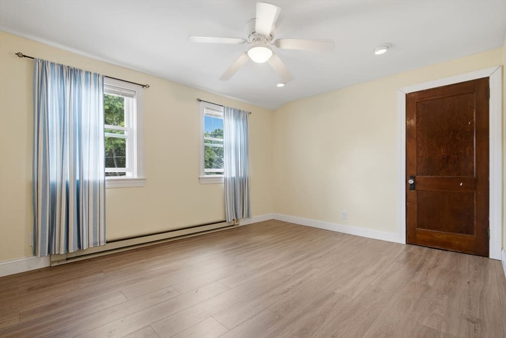 Single Family Residence at 8 Jefferson Ave, Taunton MA 02780, photo 15 of 22