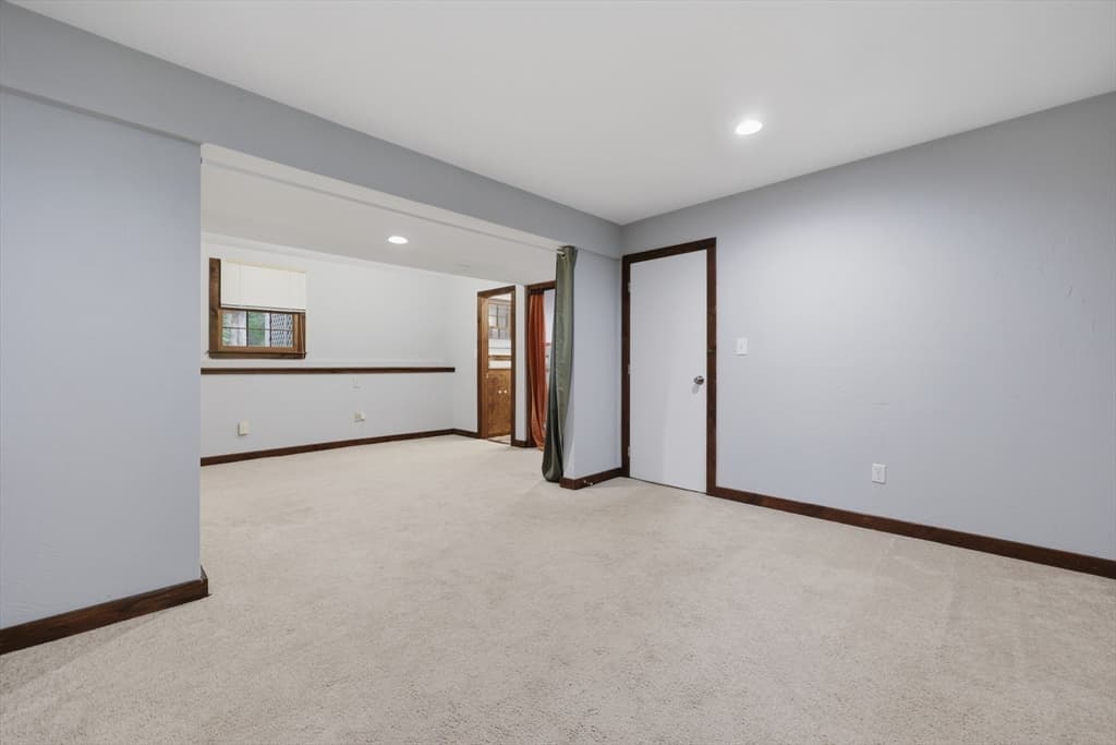 6 Fox Hill Road, Ashland MA 01721 photo 34