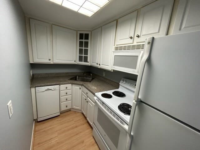 122 Main Street # 402, Stoneham MA 02180 photo 4