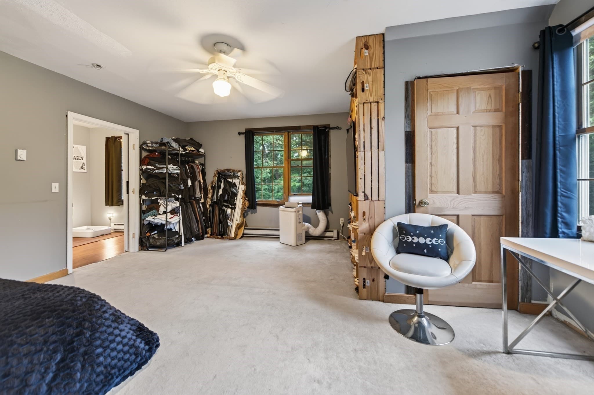 Single Family Residence at 227 Eight Lots Rd, Sutton MA 01590, photo 32 of 42