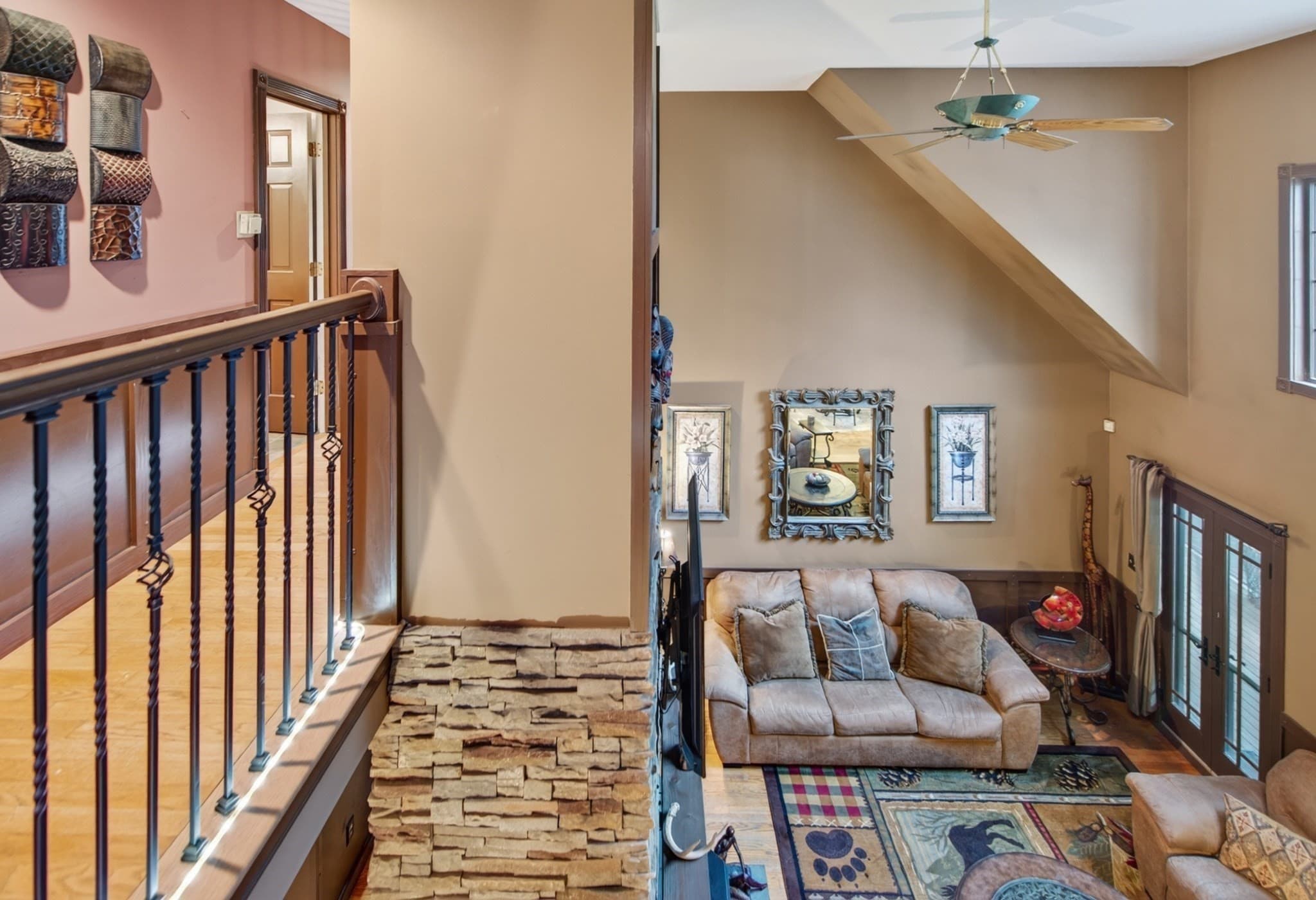 Single Family Residence at 227 Eight Lots Rd, Sutton MA 01590, photo 25 of 42