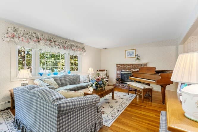 22 Marrett, Burlington MA 01803 photo 6