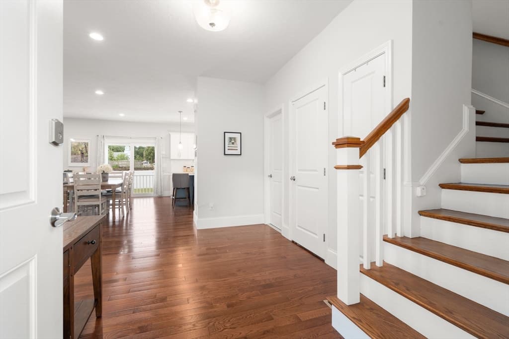 Single Family Residence at 1 Sumner Street, Norfolk MA 02056, Norfolk, photo 7 of 34